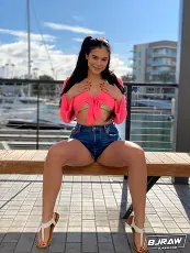 Violet Starr - A Violet le encanta ser descuidada | Picture (1)